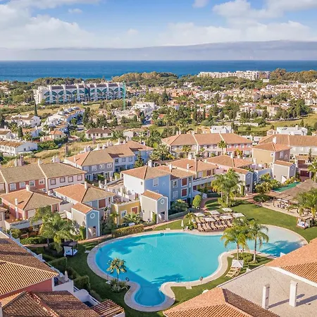 2 Bedroom Gorgeous In Appartement Estepona