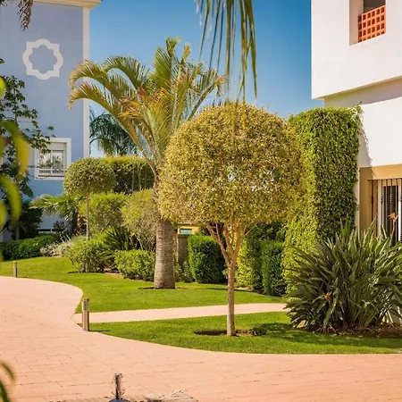 2 Bedroom Gorgeous In * Estepona